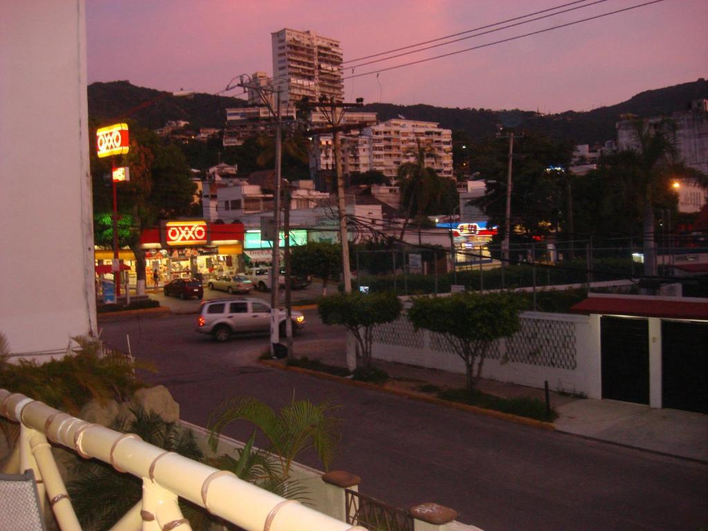 Hotel Aca Sol Y Mar Акапулко Екстериор снимка